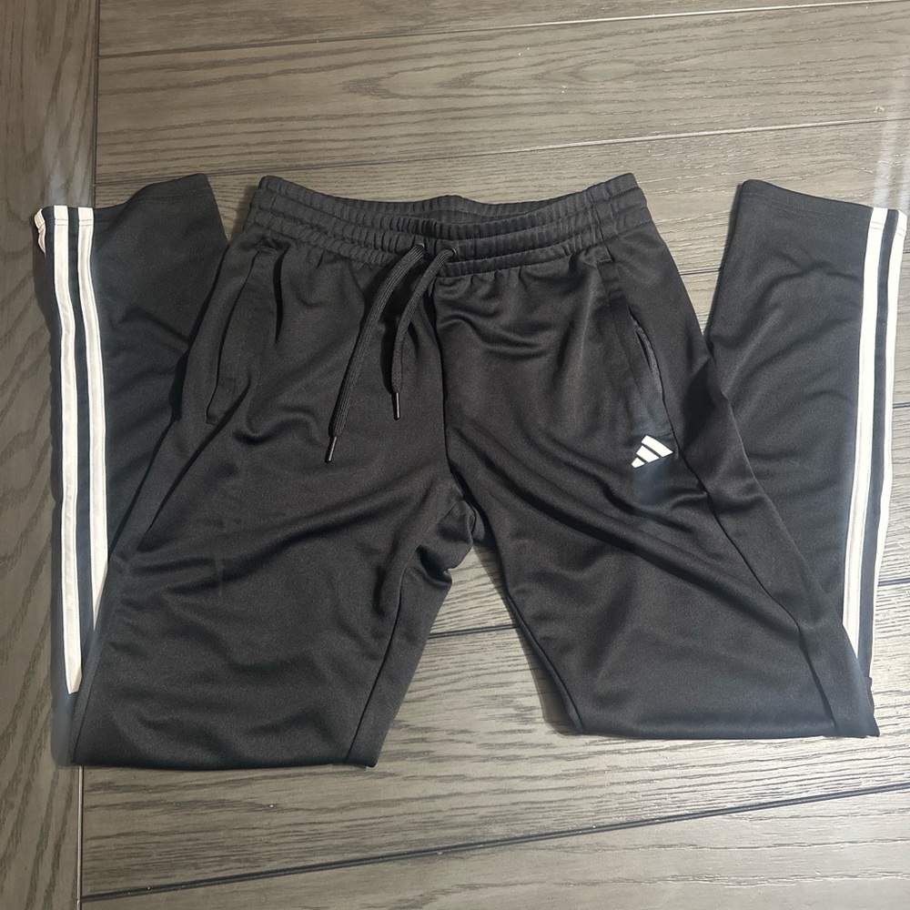NWOT - Women’s Adidas  Black Track Pants - size small